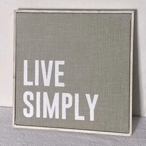 Blossom Home Grey  White Live Simply Wall Decor